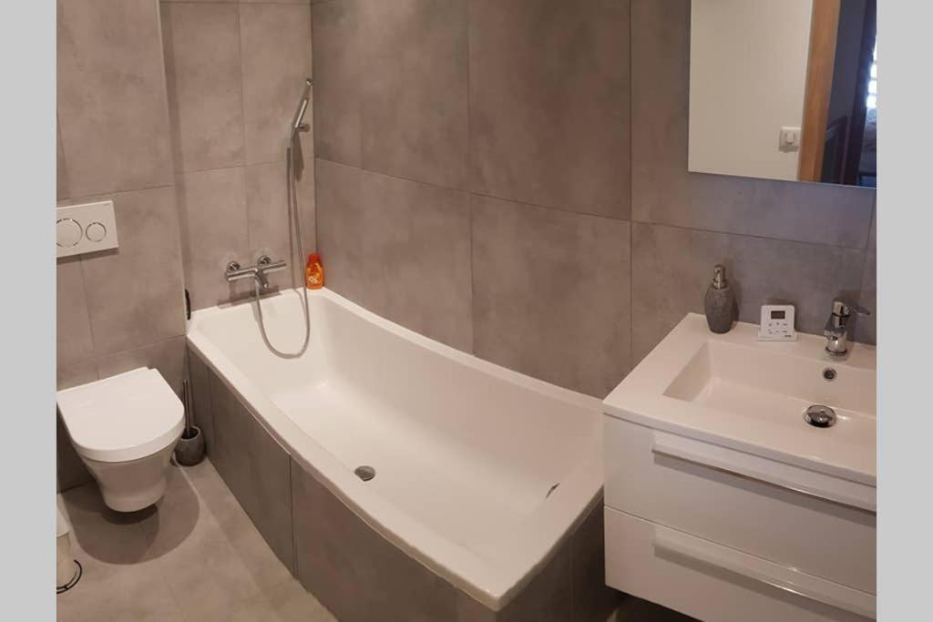 Residence Luxe 5*,Spa & Fitness, La Cordee Appartement 821 Шамони Экстерьер фото